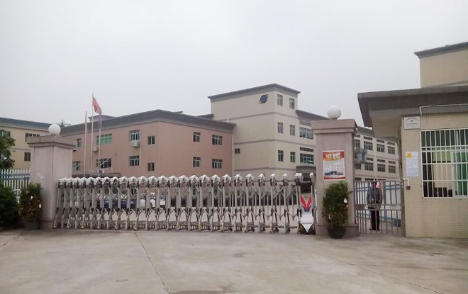 昆山威（wēi）克（kè）包裝機械有（yǒu）限公司